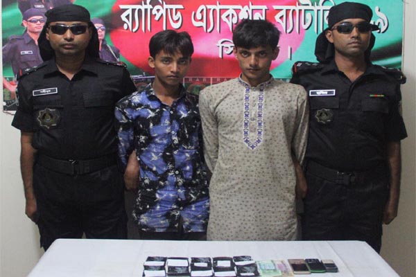 বিপুল পরিমাণ ইয়াবাসহ ২ জনকে গ্রেপ্তার করেছে র‌্যাব-৯