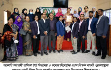 সরকারি অগ্রগামী বালিকা উচ্চ বিদ্যালয়ের প্রধান শিক্ষক বাবলী পুরকায়স্থের বিদায় সংবর্ধন