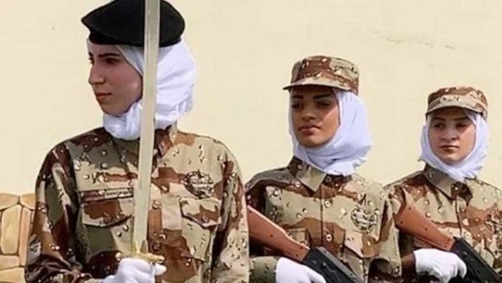 সৌদিতে এখন নারীদের সেনাবাহিনীতে চাকরির সুযোগ