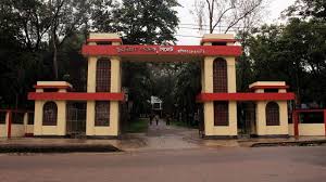 ১২ ঘন্টা পুলিশ হেফাজতে মামলার বাদী