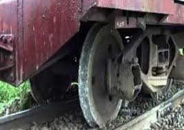 ফের লাইনচ্যুত হয়েছে ট্রেন