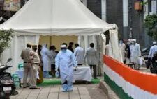 ৩৫ বিদেশি নাগরিকের পাসপোর্ট ফেরত দেওয়ার নির্দেশ