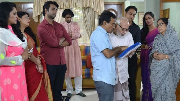 ঝরে গেলো আরও একটি নক্ষত্র