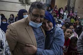 মিসরের কারাগার থেকে মুক্তি পেলেন সাংবাদিক মাহমুদ হুসেইন