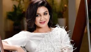 ছুটিতে ঢাকা ফিরতে চাইছেন না জয়া