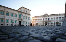 ইতালিতে আবার স্কুল, দোকানপাট ও রেস্তোরাঁ বন্ধ ঘোষণা