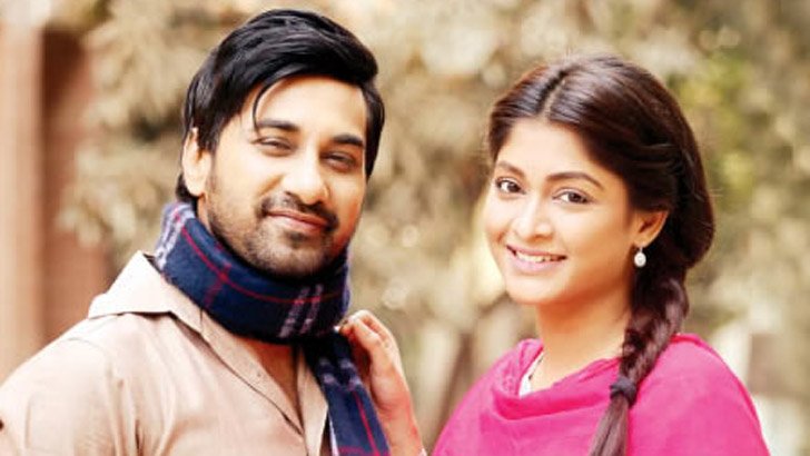 দু’জনের চলার পথের গল্প