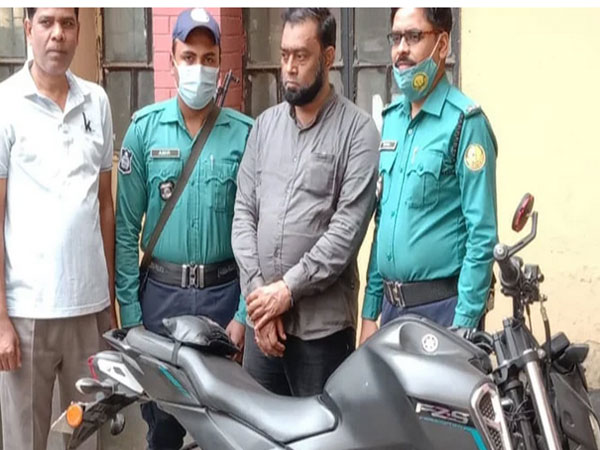 মোটরসাইকেল চোর চক্রের হোতা বিএনপি নেতা সুজন