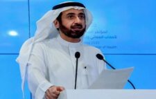 হজযাত্রী ও স্বাস্থ্যকর্মীদের করোনা টিকা নেওয়া বাধ্যতামূলক