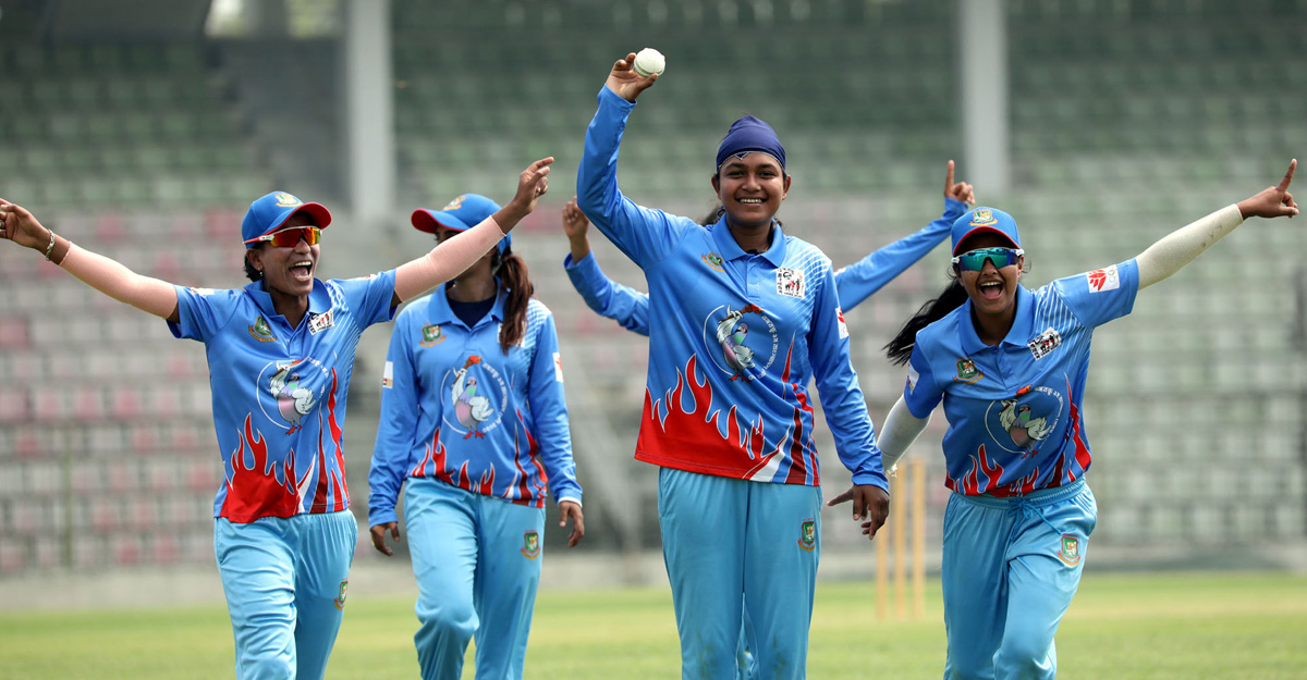 মাঠে ফিরেছেন বাংলাদেশ নারী ক্রিকেটাররা