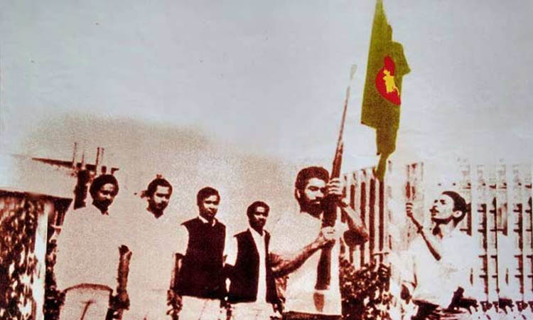 স্বাধীনতার পতাকা উত্তোলন দিবস আজ