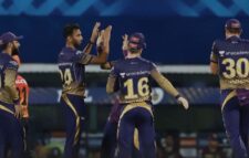 হায়দরাবাদের বিপক্ষে জয় পেল সাকিবের কলকাতা