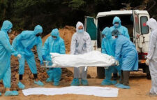 করোনায় ২৪ ঘণ্টায় মৃত্যু ১০০ ছাড়িয়েছে