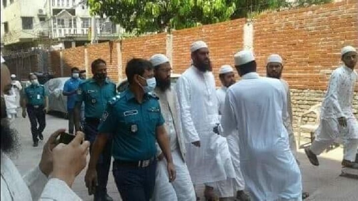 গ্রেফতার হলেন মামুনুল হক