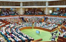 কোভিড আক্রান্ত শতাধিক সংসদ সদস্য