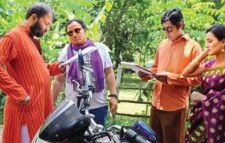 নিয়ম ভাঙার খেলায় মেতেছেন নাট্যাঙ্গনের মানুষেরা