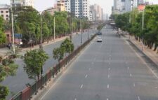 ‘পূর্ণাঙ্গ লকডাউন’ দেওয়ার পরিকল্পনা