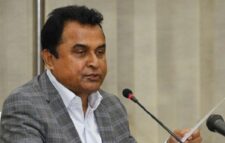 ভারত ভ্যাকসিন না দিতে পারলে টাকা ফেরত দেবে : অর্থমন্ত্রী