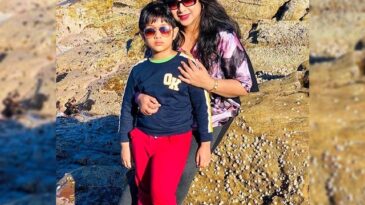 একমাত্র ছেলে আদর্শবান মানুষ হবে