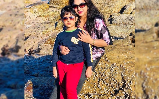 একমাত্র ছেলে আদর্শবান মানুষ হবে