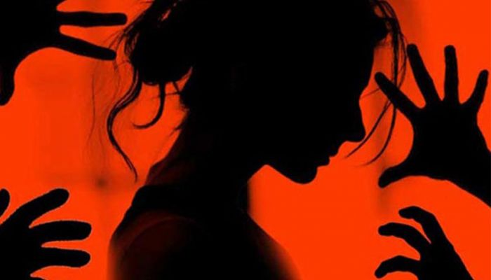 তরুণীকে ‘সংঘবদ্ধ ধর্ষণ’, প্রেমিক গ্রেপ্তার