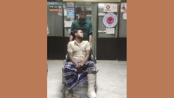 শিবির সন্দেহে বাঙলা কলেজ শিক্ষার্থীকে বেদম পিটুনি, ভাঙল পা