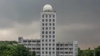 ১৫ অঞ্চলে ঝড়ের পূর্বাভাস