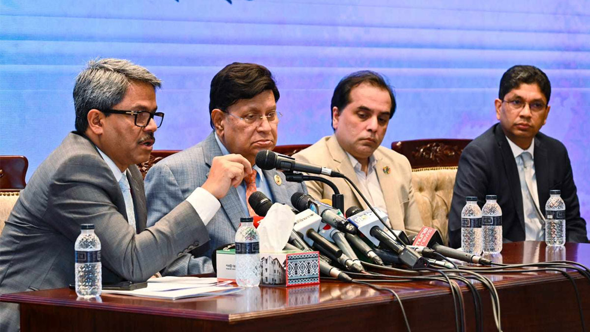 ইউরোপীয় পার্লামেন্টের যৌথ প্রস্তাব আমলে নিয়েছে সরকার