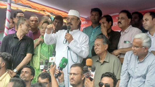 গণতন্ত্রকে পুরুদ্ধার করার জন্য আমরা যুদ্ধে নেমেছি : হবিগঞ্জে গয়েশ্বর চন্দ্র রায়