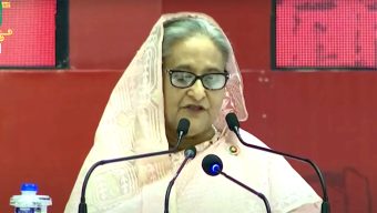 বিএনপি সরকারের আমলে বাংলাদেশের অর্থনীতি মন্দার কবলে পড়েছিল