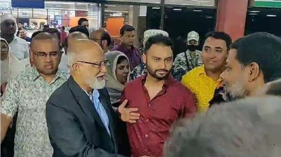 দেশে ফিরলেন খন্দকার মোশাররফ হোসেন