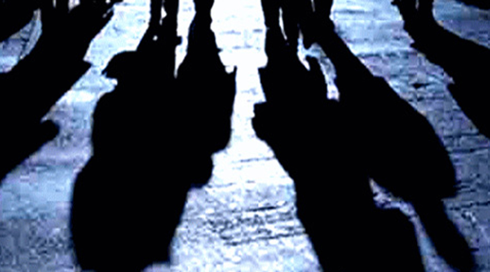 দক্ষিণ সুরমায় ডাকাত আ ত ঙ্ক