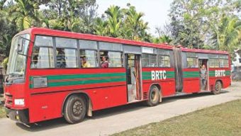 গোলাপগঞ্জের হে‌তিমগঞ্জে বিআর‌টি বাসে আগুন