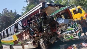 সিলেটে পিকনিকের বাস-ট্রাক মুখোমুখি সংঘর্ষে শিশু নিহত