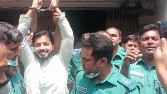 আত্মসমর্পণ করতে গিয়ে কারাগারে ইশরাক