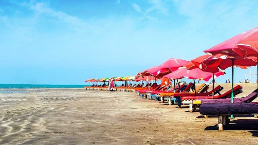 বিশেষ ছাড়েও পর্যটক শূন্য সমুদ্র সৈকত