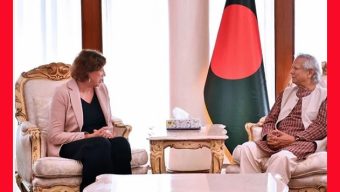 হাসিনার আমলে দেশের প্রতিটি প্রতিষ্ঠান ধ্বংস হয়ে গেছে: ড. ইউনূস