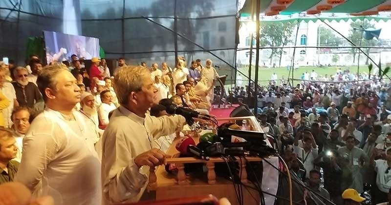 ‘হাসিনা পালালেও সংকট কাটেনি’ মন্তব্য মির্জা ফখরুলের