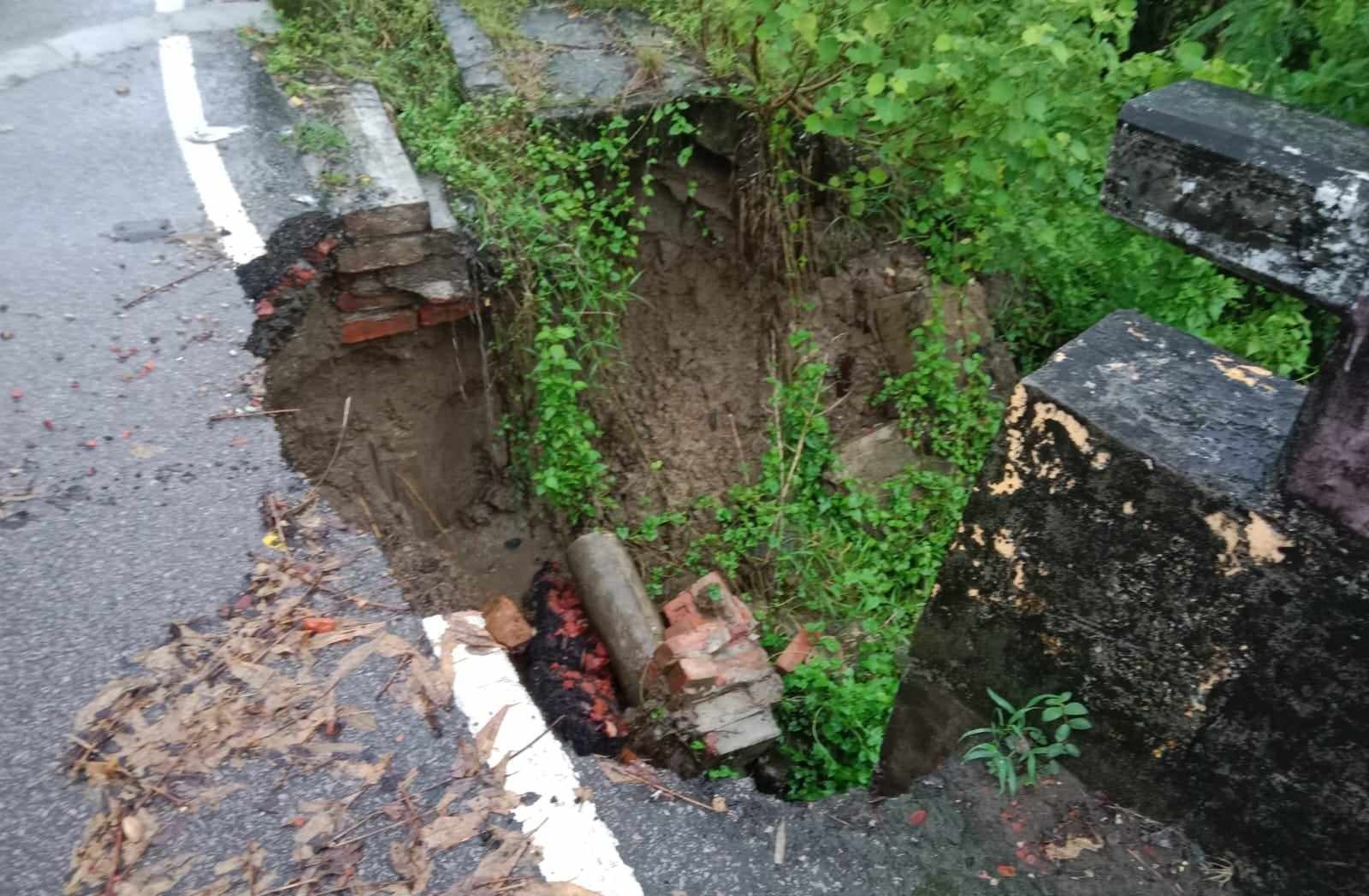 গোলাপগঞ্জের সুনামপুর-চন্দরপুর সেতু ফের ঝুঁকিপূর্ণ