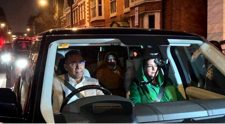 ১৭ দিন চিকিৎসা শেষে তারেক জিয়ার বাসায় খালেদা জিয়া