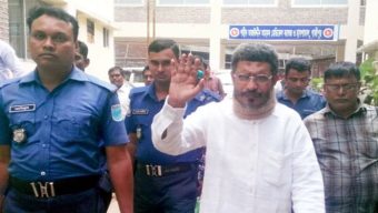 দীর্ঘ ১৭ বছর পর মুক্ত বাতাসে লুৎফুজ্জামান বাবর