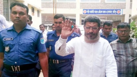 দীর্ঘ ১৭ বছর পর মুক্ত বাতাসে লুৎফুজ্জামান বাবর