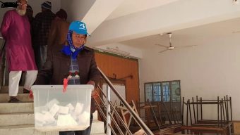 ‘কপাল পুড়ছে’ রাতের ভোটে দায়িত্বে থাকা এসপিদের!