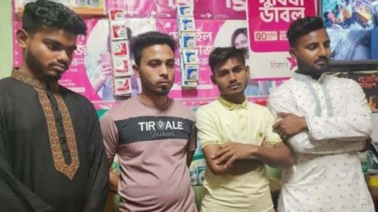 তরুণীকে গণধর্ষণ, ছাত্রদলের দুই নেতাসহ চারজন গ্রেপ্তার