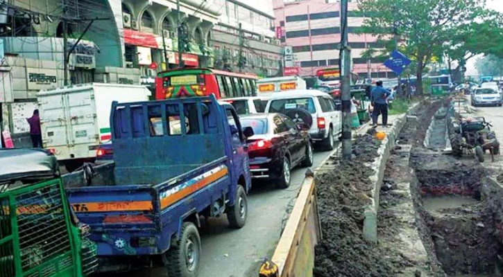 অনুমতি ছাড়া রাস্তা কাটাকাটি ও খোঁড়াখুঁড়ি করা যাবে না