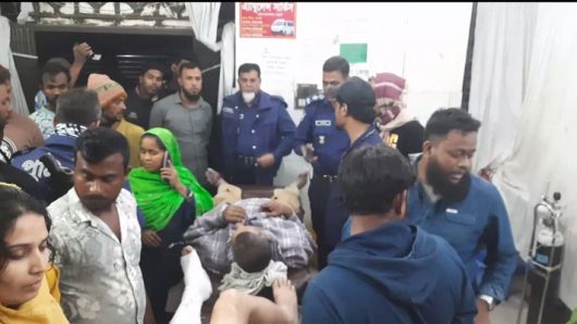 বিএনপি অফিসে ককটেল বিস্ফোরণ, আহত ৩