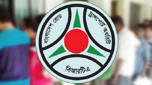 অতিরিক্ত ভাড়া আদায়সহ নানা অনিয়মে সারাদেশে অভিযানে বিআরটিএ