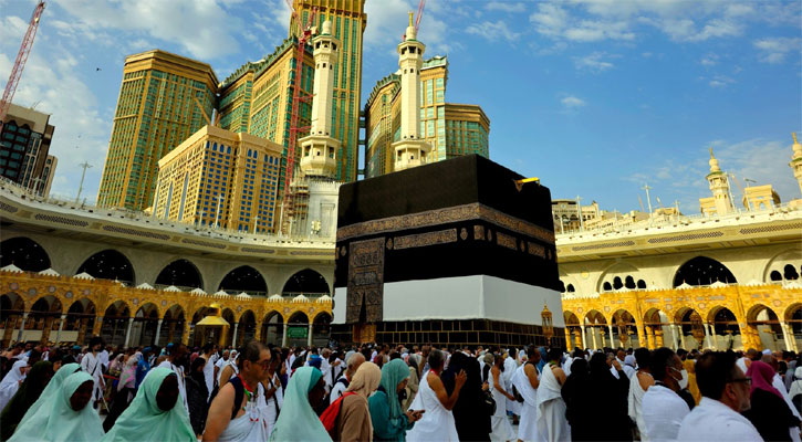 অনুমতি ছাড়া হজ করলে ২০ হাজার রিয়াল জরিমানা