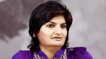 আদালতের নির্দেশে মুন্নী সাহার ৩৫টি ব্যাংক হিসাব ফ্রিজ