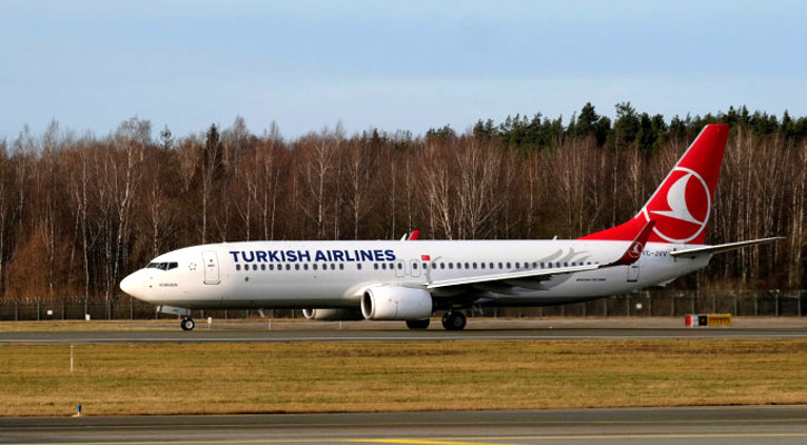 ঢাকা থেকে উড্ডয়নের পরপরই তার্কিশ এয়ারলাইন্সে ইঞ্জিনে আগুন !